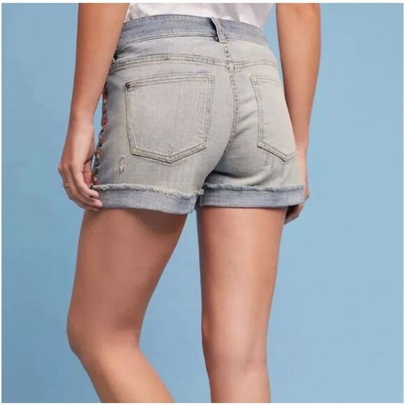 Pilcro Hyphen High-Rise Embroidered Shorts Size 26 - Picture 2 of 8